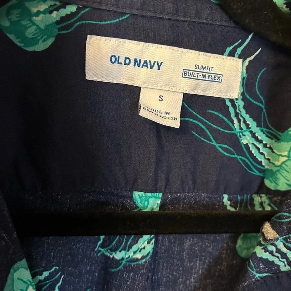 Old Navy Blue and Green Casual Button Down Shirt - Picture 3 of 3